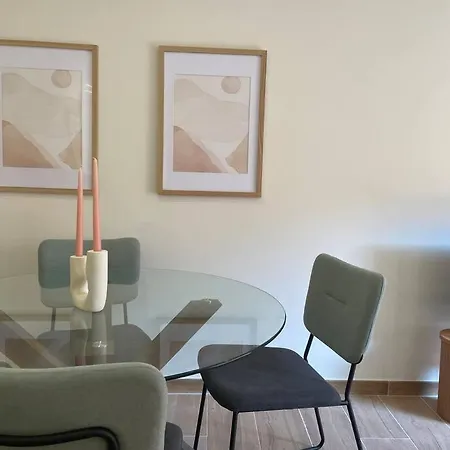 Superflat Near 15' Center