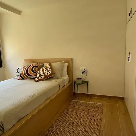 דירה Superflat Near 15' Center *